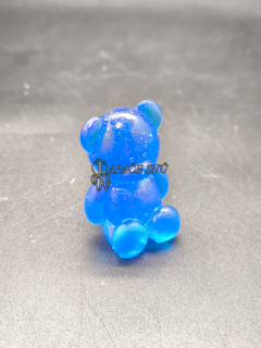 Medvídek z pryskyřice - modrý